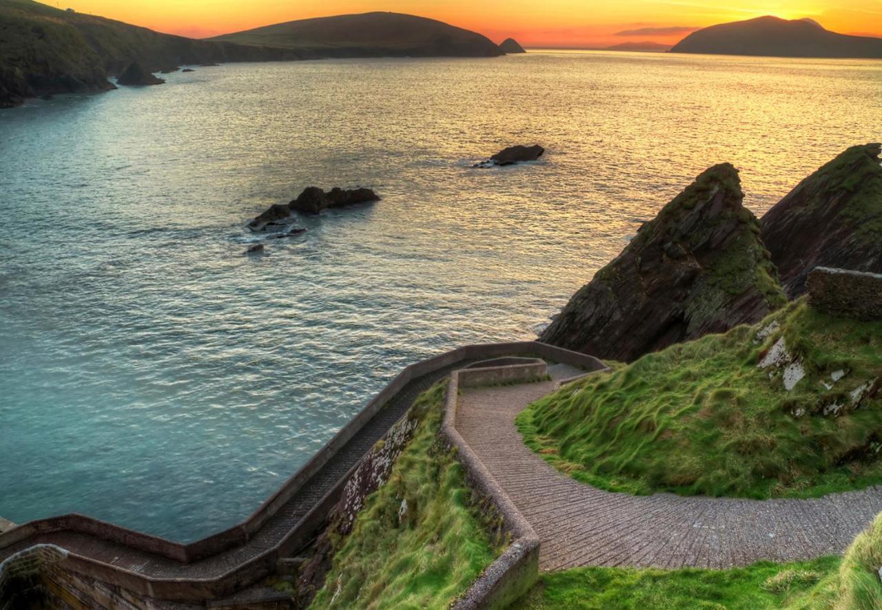 Dingle Harbour Cottages 3 Bed Sleeps 7 By Trident Holiday Homes 外观 照片